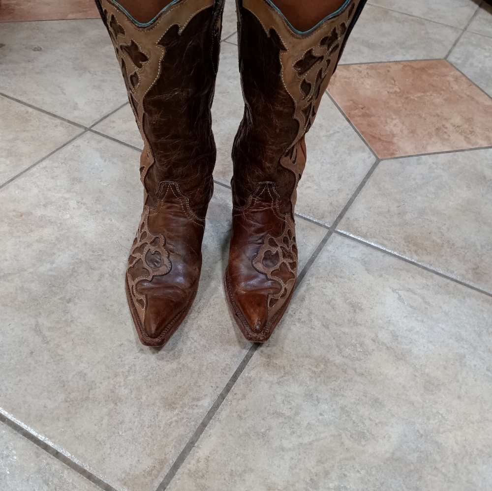 Corral boots - Picture 2 of 11